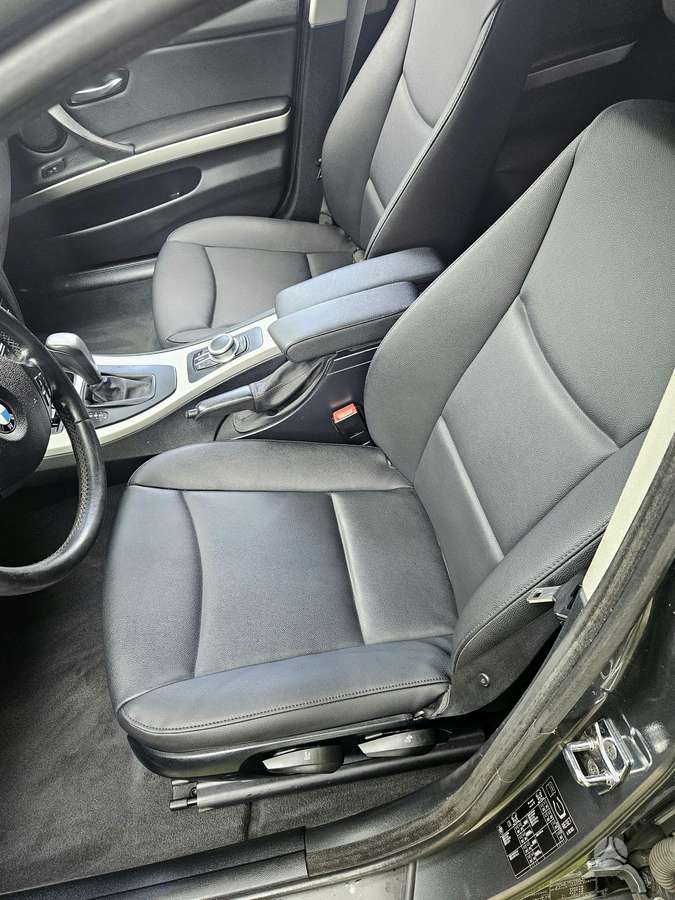 BMW 320, 2.0 l., wagon
