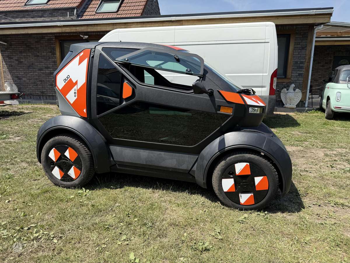Renault Twizy, 11 kWh, hatchback