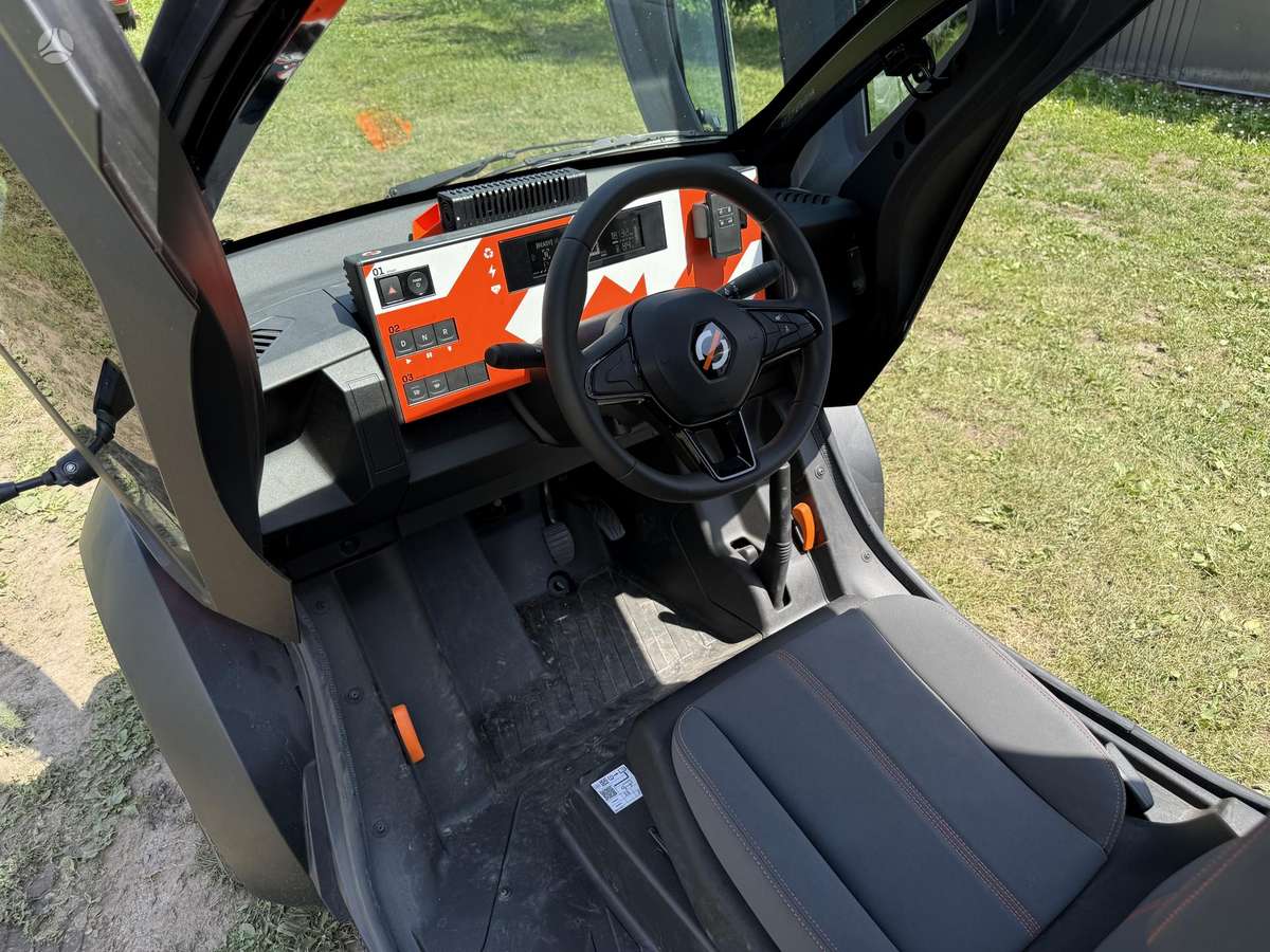 Renault Twizy, 11 kWh, hatchback