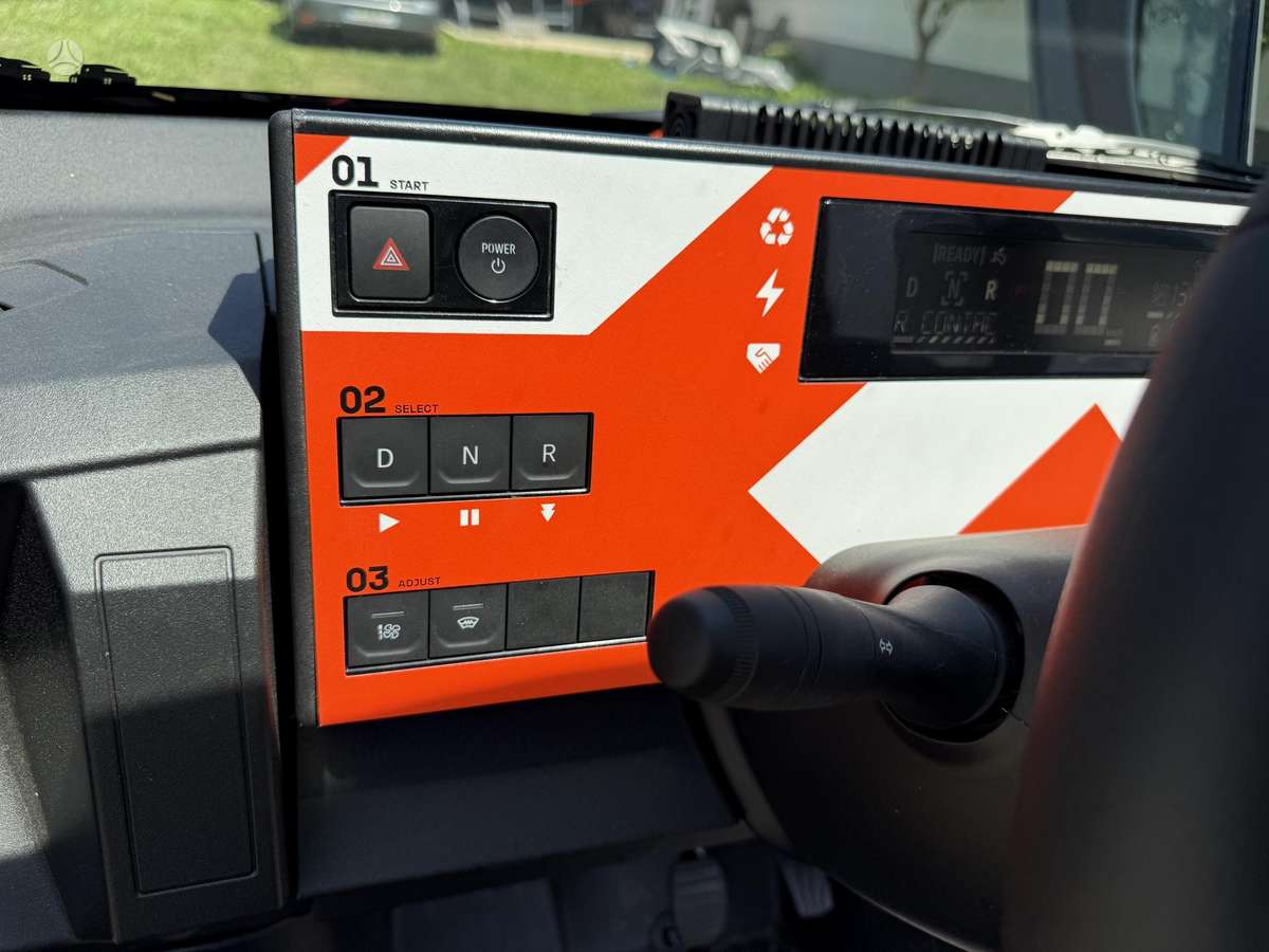 Renault Twizy, 11 kWh, hatchback