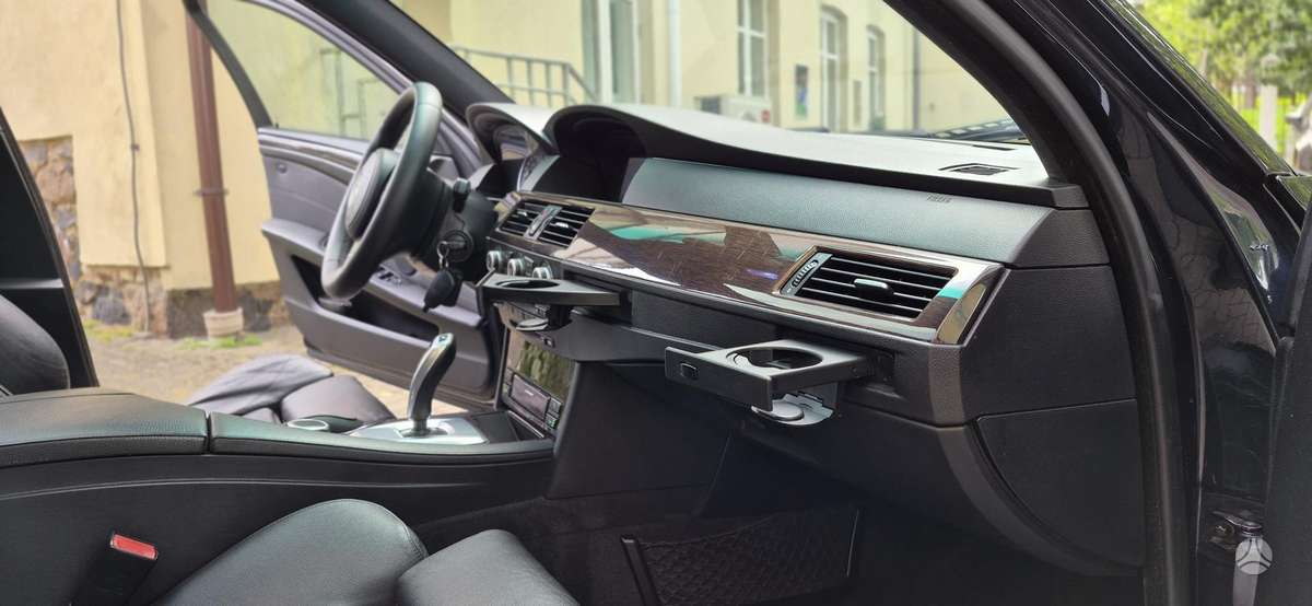BMW 525, 3.0 l., Универсал