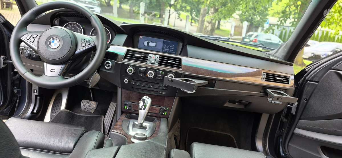 BMW 525, 3.0 l., Универсал