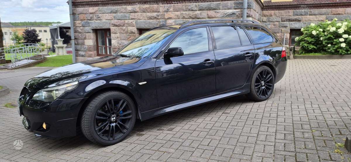 BMW 525, 3.0 l., Универсал