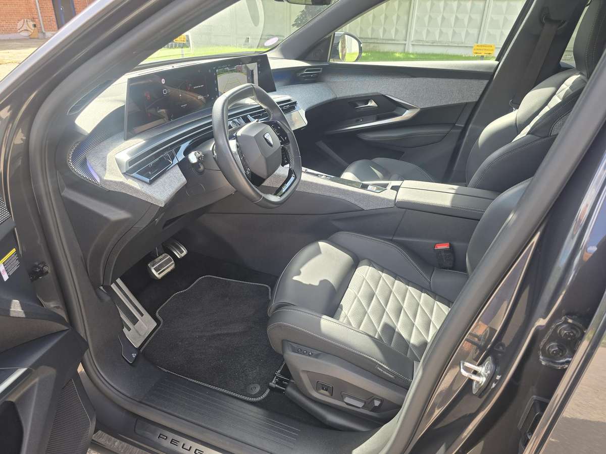 Peugeot 3008 - 11