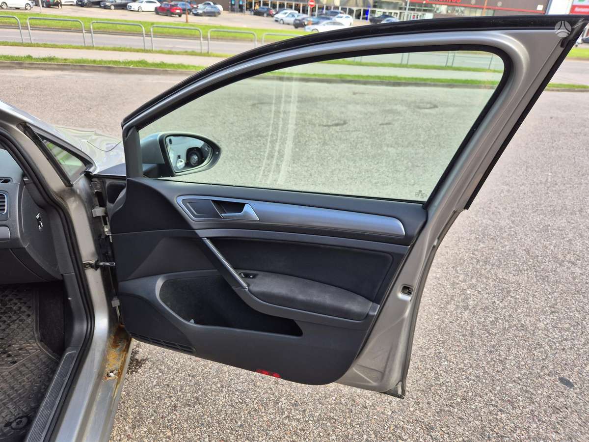 Volkswagen Golf, 1.4 l., Универсал