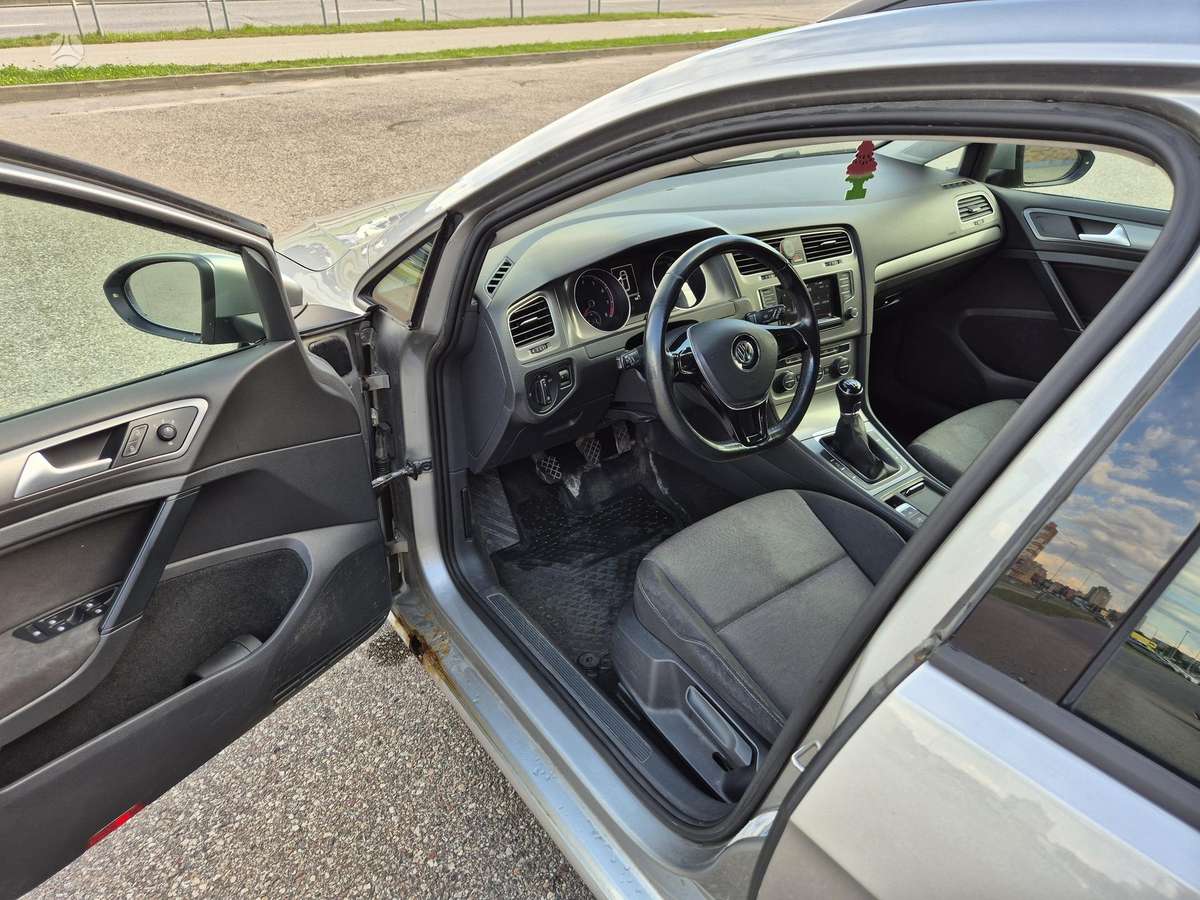 Volkswagen Golf, 1.4 l., Универсал