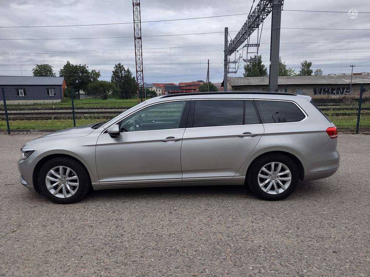 Volkswagen Passat, 2.0 l., Универсал