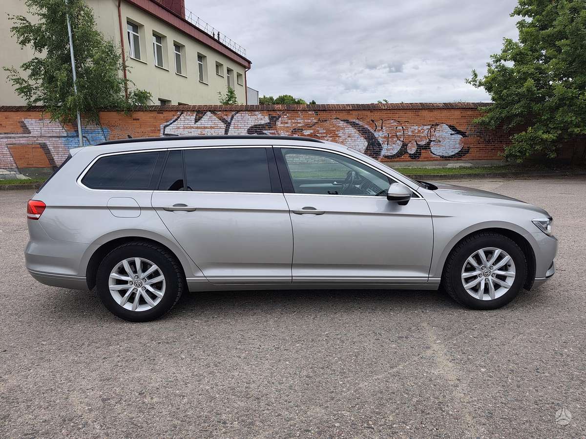 Volkswagen Passat, 2.0 l., Универсал