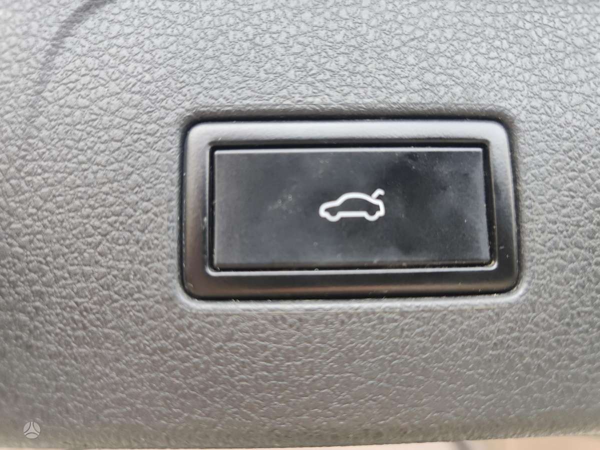 Volkswagen Passat, 2.0 l., Универсал