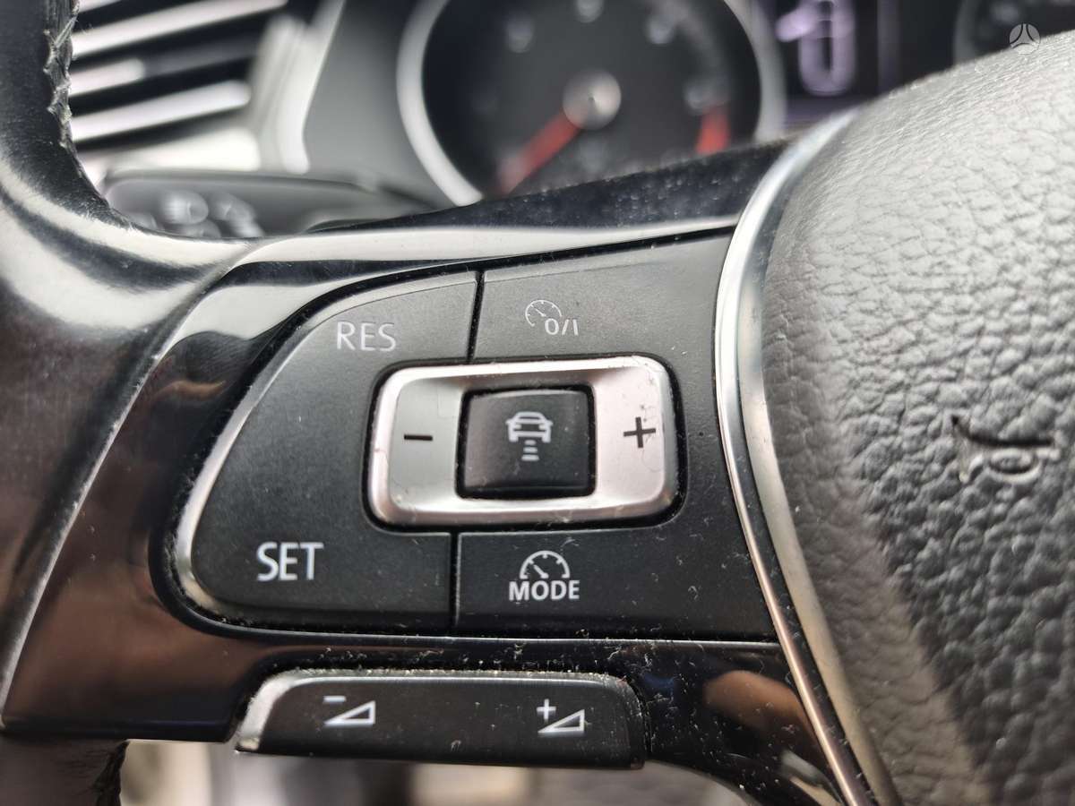 Volkswagen Passat, 2.0 l., Универсал