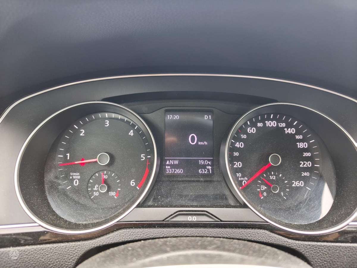 Volkswagen Passat, 2.0 l., Универсал