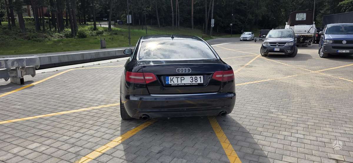 Audi A6, 2.0 l., Седан