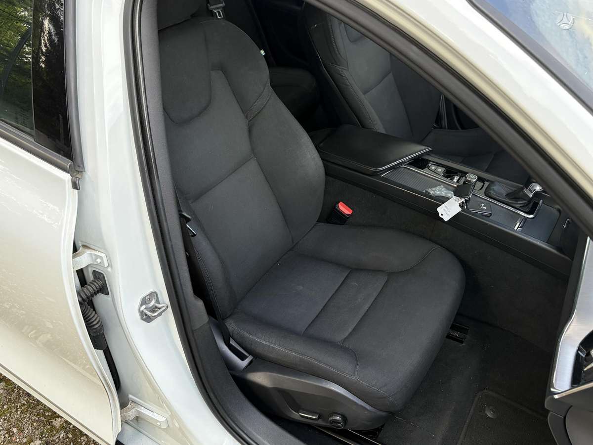 Volvo V60, 2.0 l., wagon