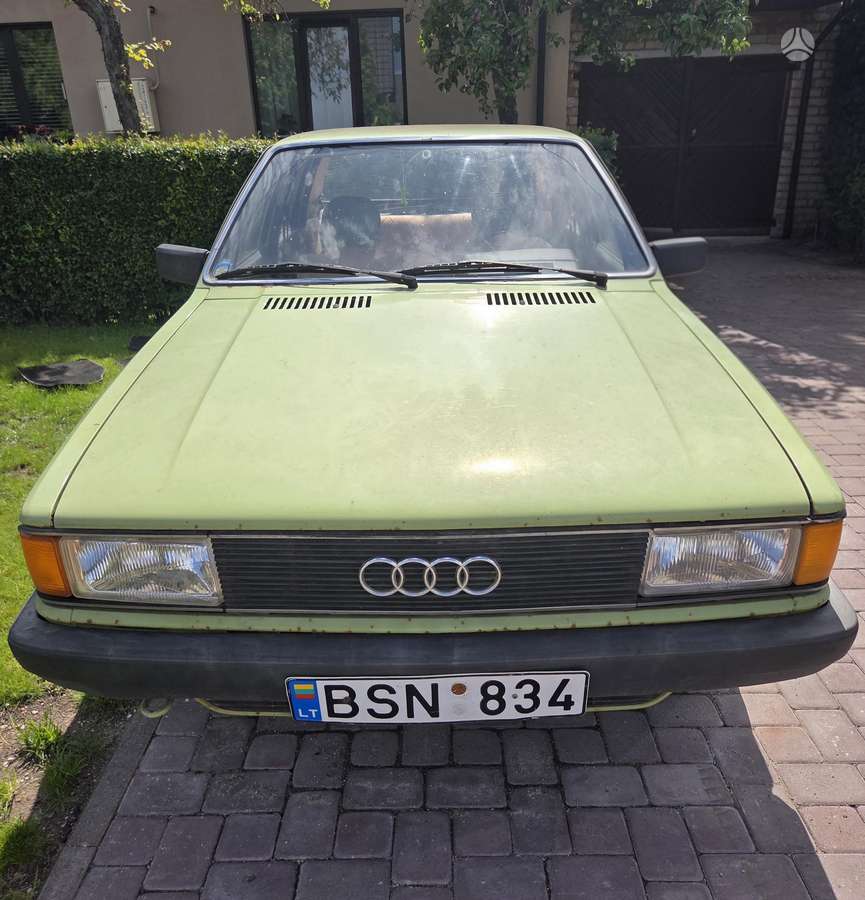 Audi 80, 1.6 l., Седан