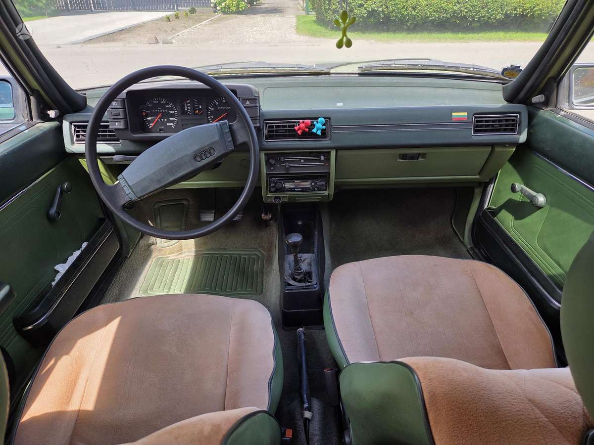 Audi 80, 1.6 l., Седан