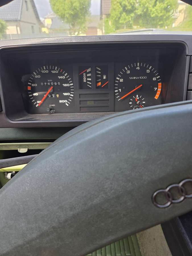 Audi 80, 1.6 l., Седан