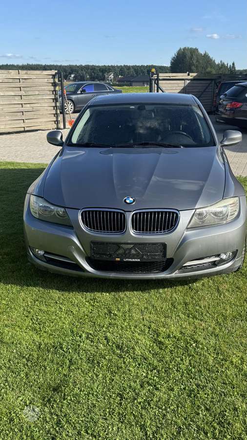 BMW 318, 2.0 l., universalas