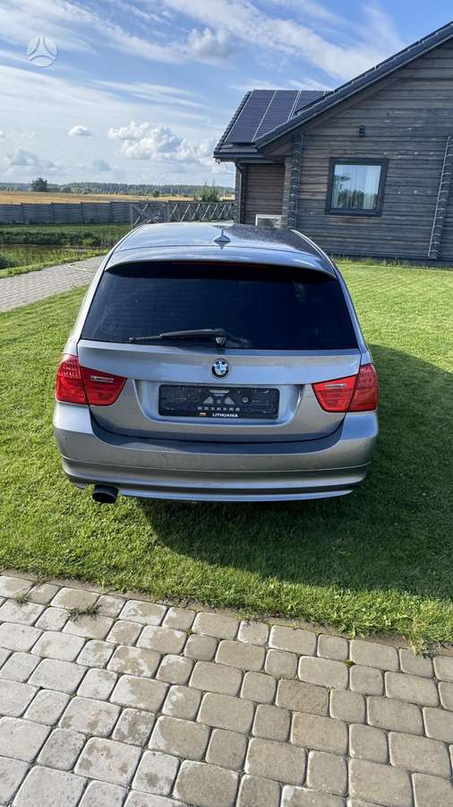 BMW 318, 2.0 l., wagon