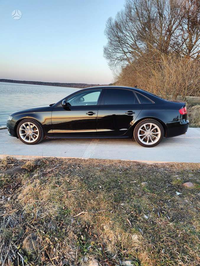 Audi A4, 3.0 l., Седан