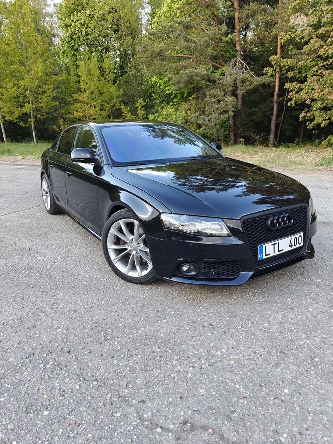 Audi A4, 3.0 l., Седан