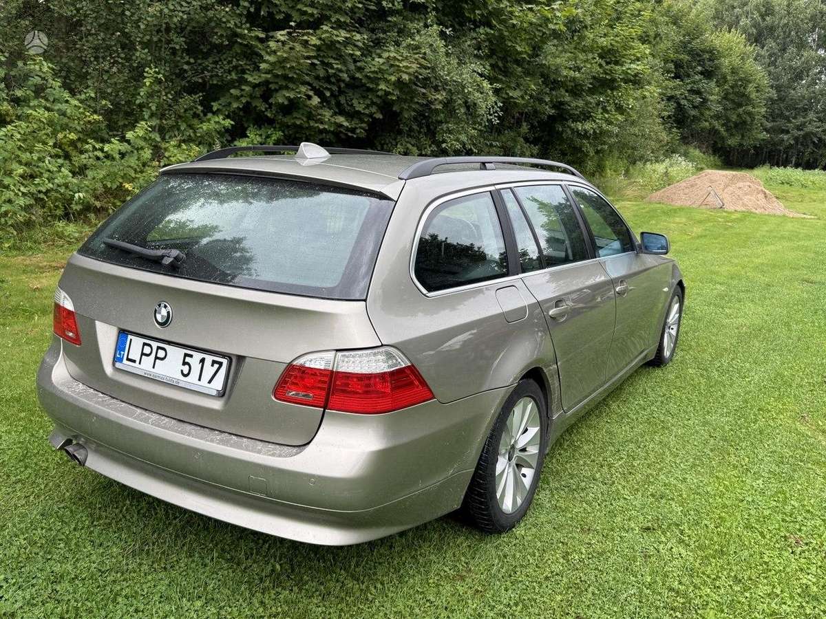 BMW 525, 3.0 l., wagon