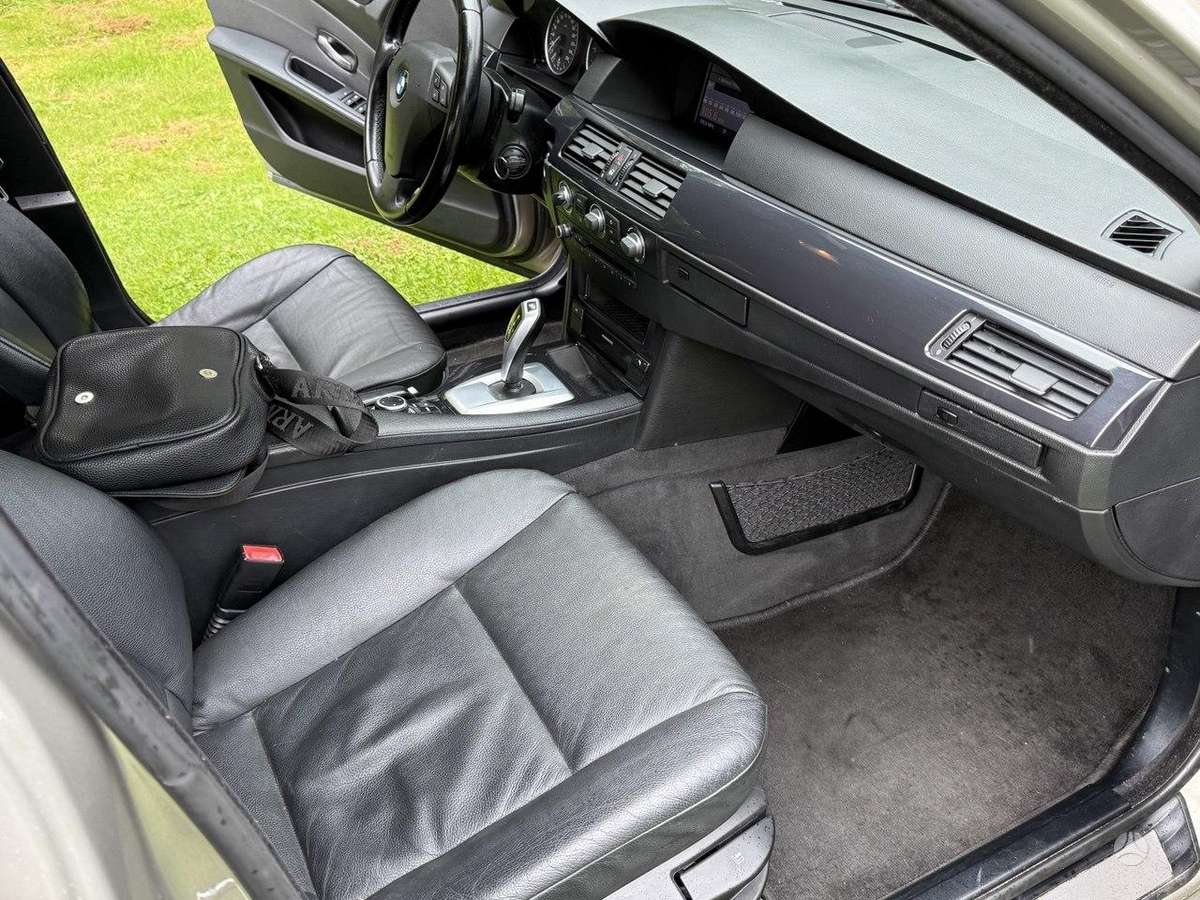 BMW 525, 3.0 l., wagon