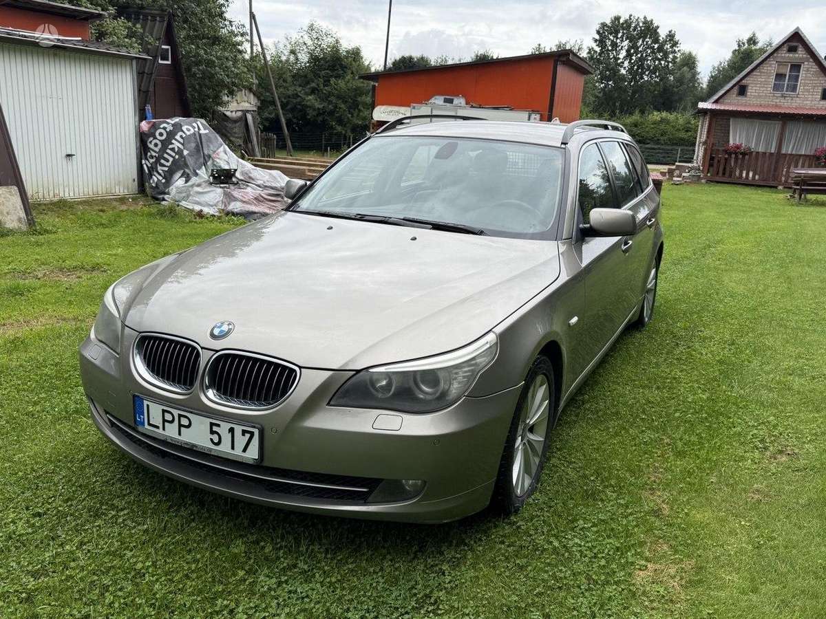 BMW 525, 3.0 l., wagon