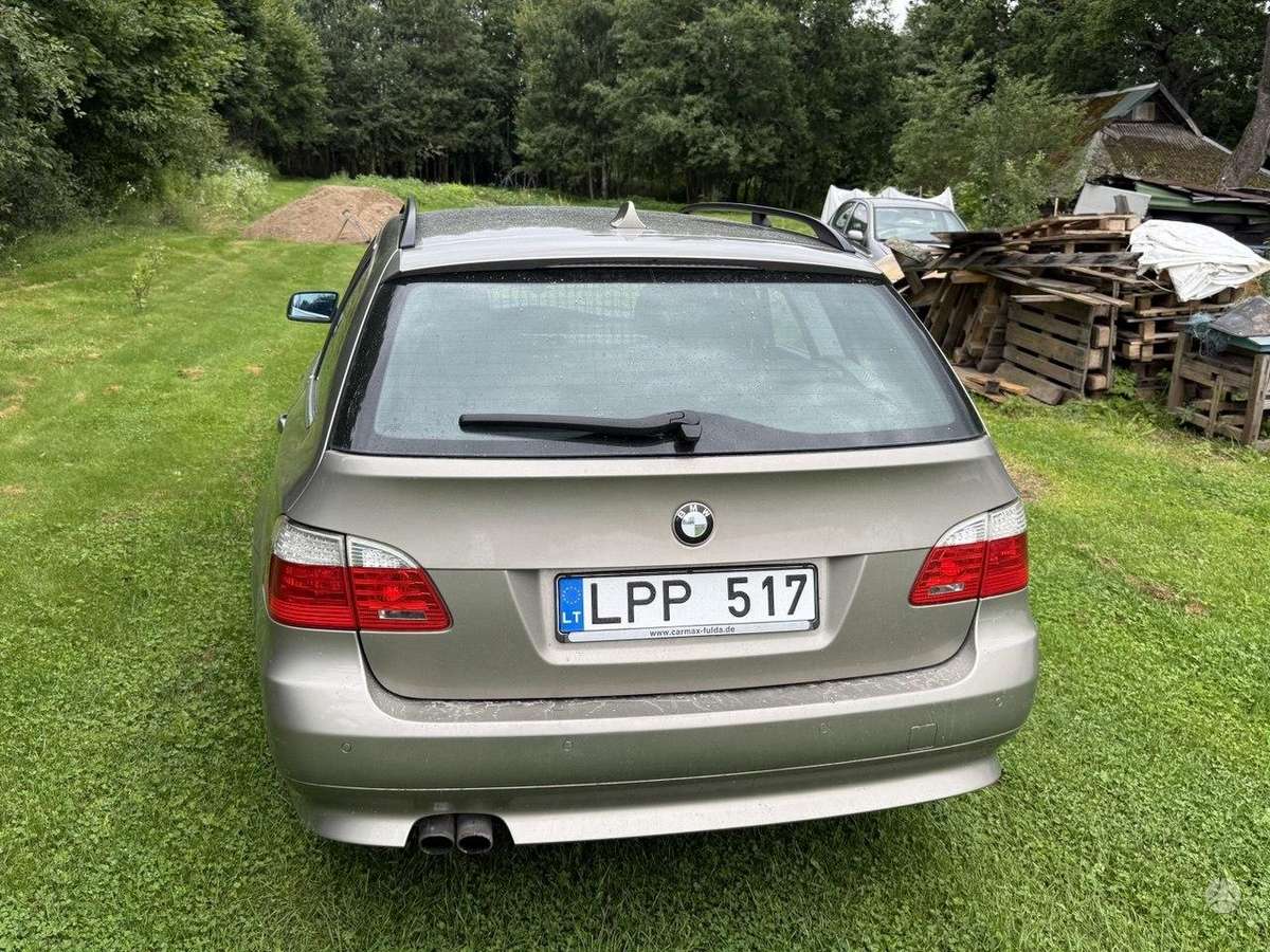 BMW 525, 3.0 l., wagon