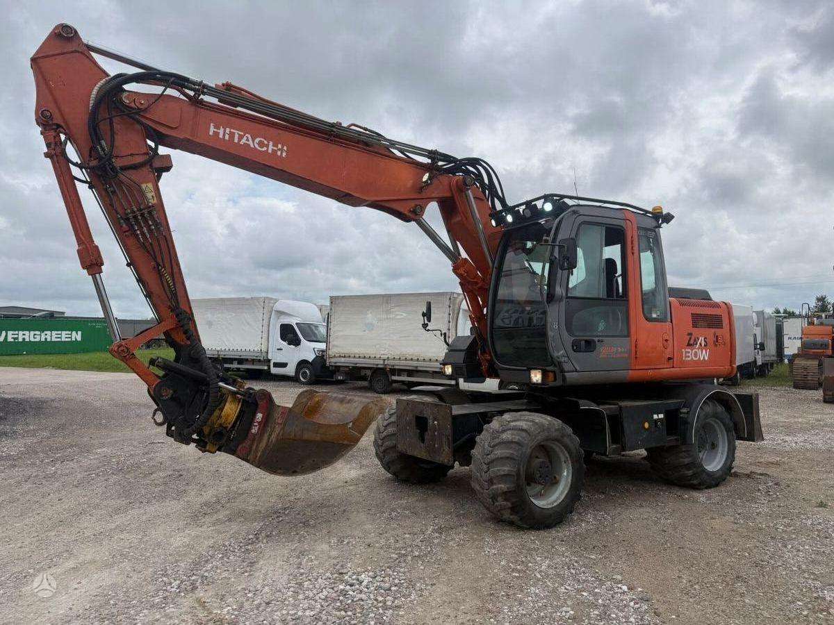 Hitachi ZX130W Rototilt, экскаваторы