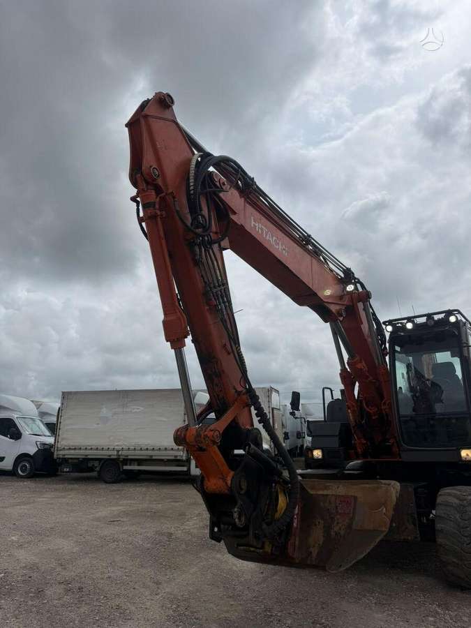 Hitachi ZX130W Rototilt, экскаваторы