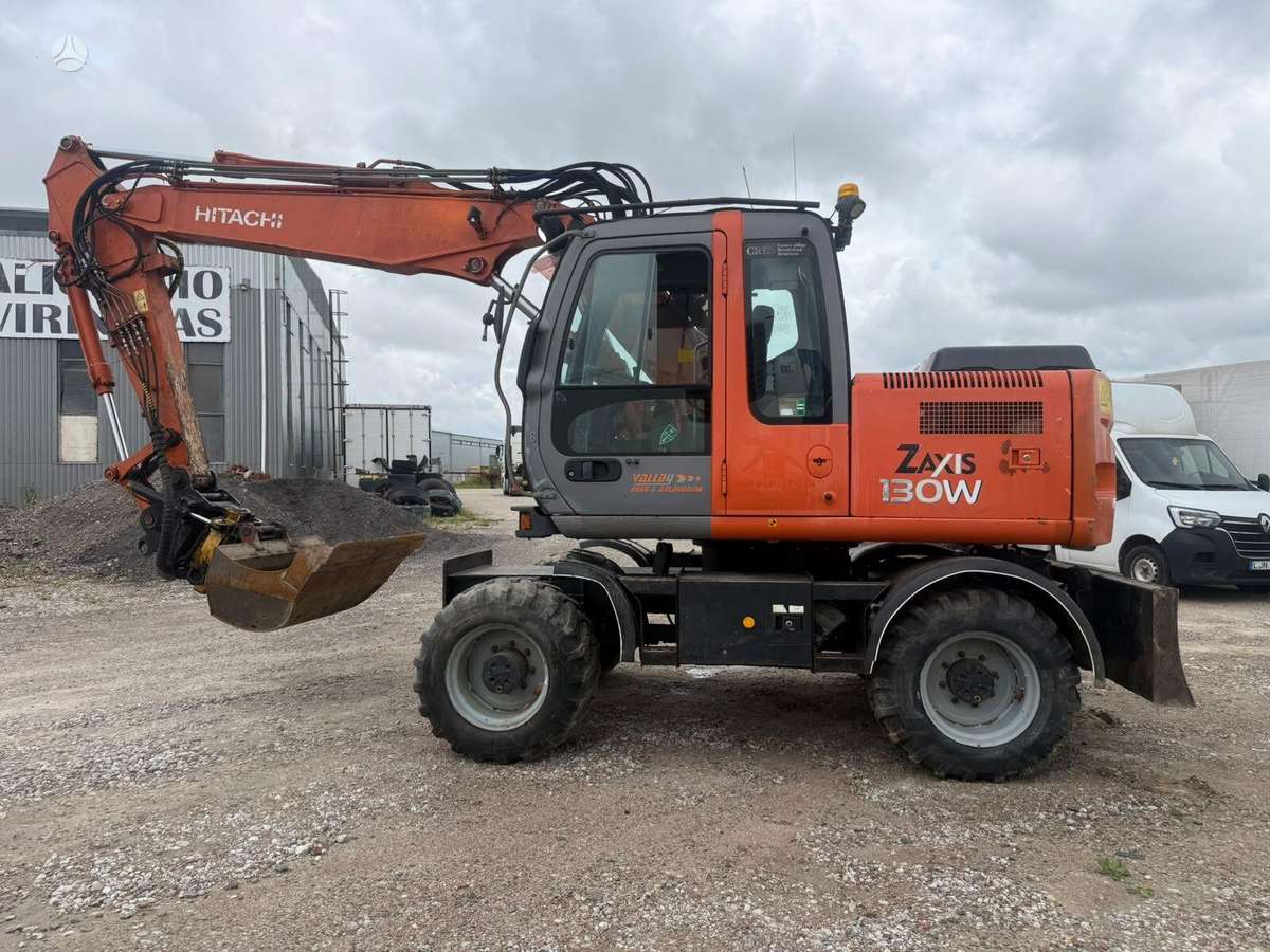 Hitachi ZX130W Rototilt, экскаваторы
