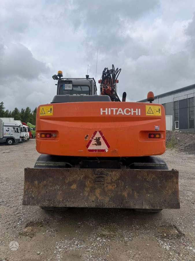 Hitachi ZX130W Rototilt, экскаваторы
