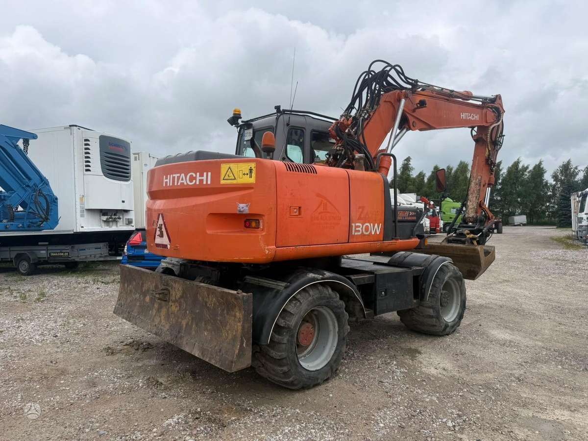 Hitachi ZX130W Rototilt, экскаваторы