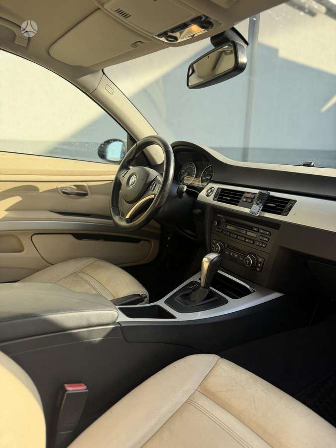 BMW 320, 2.0 l., Купе (coupe)