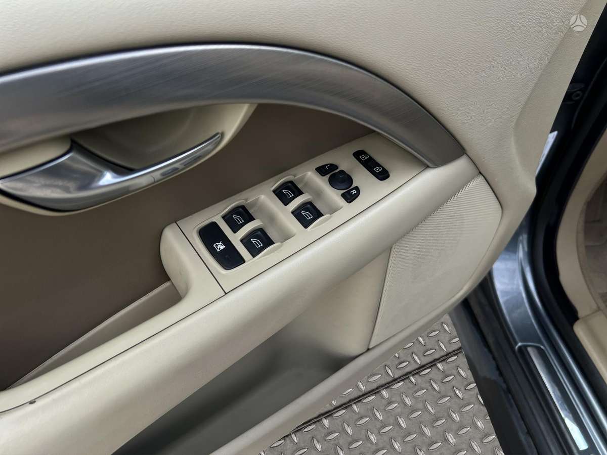 Volvo S80, 2.0 l., Седан