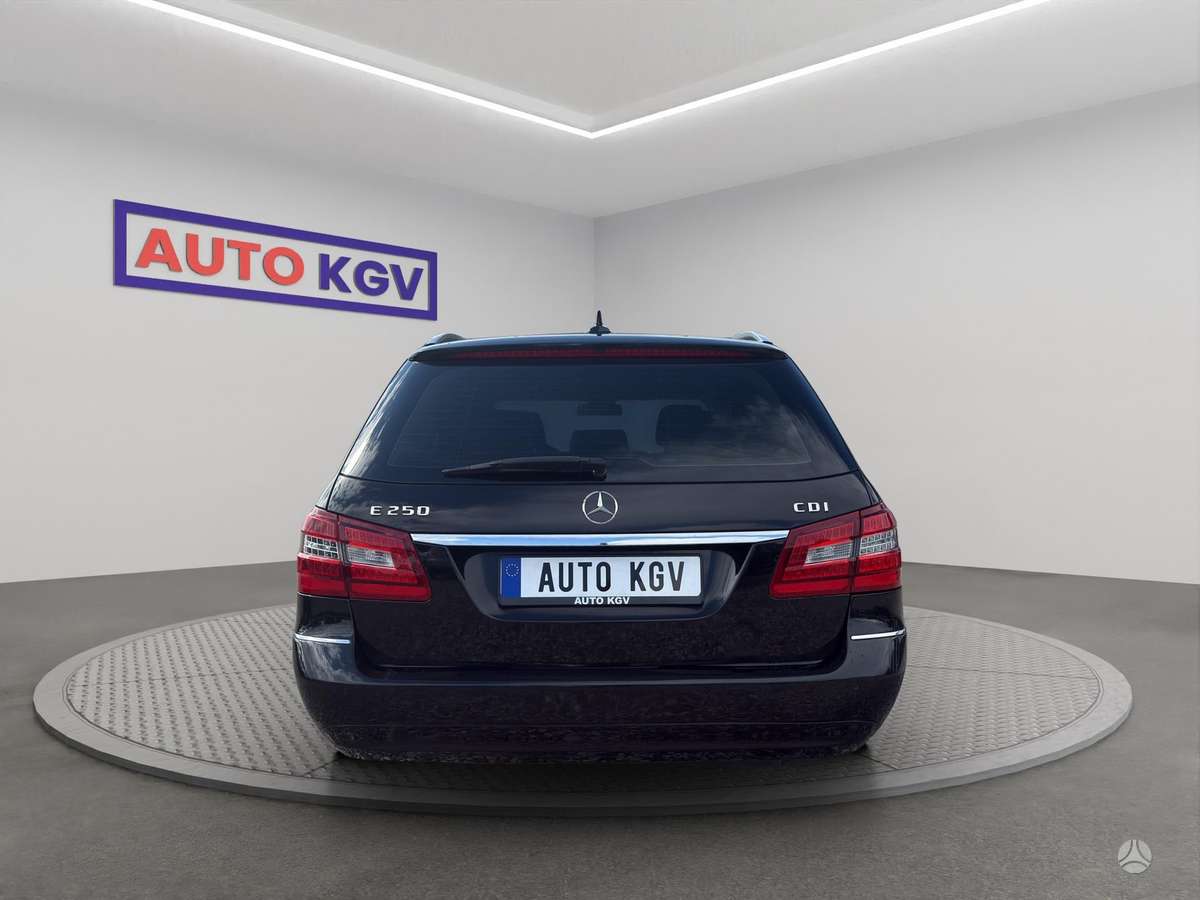 Mercedes-Benz E200, 2.1 l., Универсал