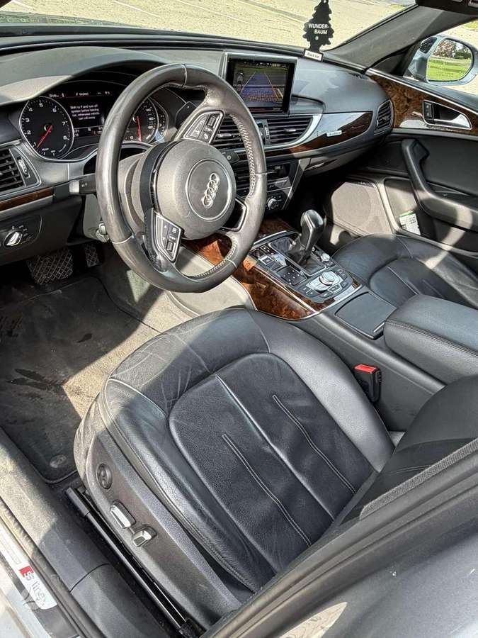 Audi A6, 2.0 l., Седан