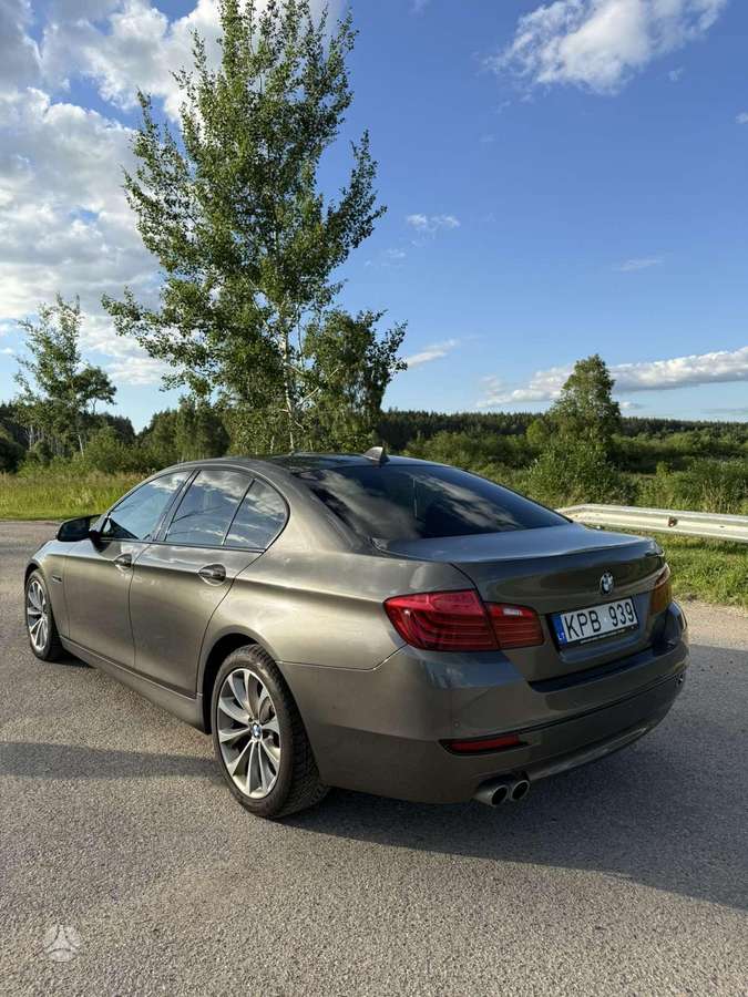 BMW 525, 2.0 l., Седан