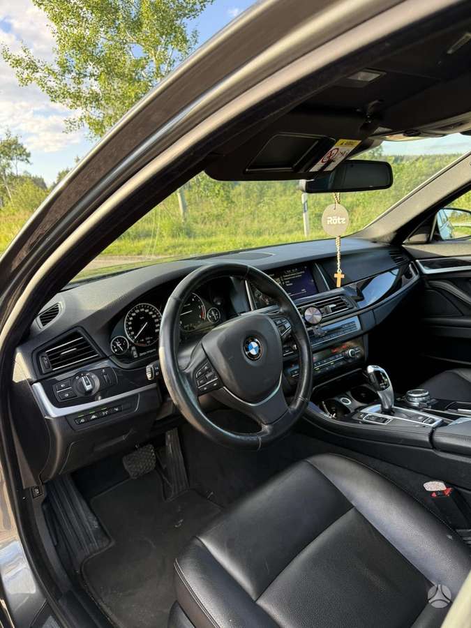 BMW 525, 2.0 l., Седан