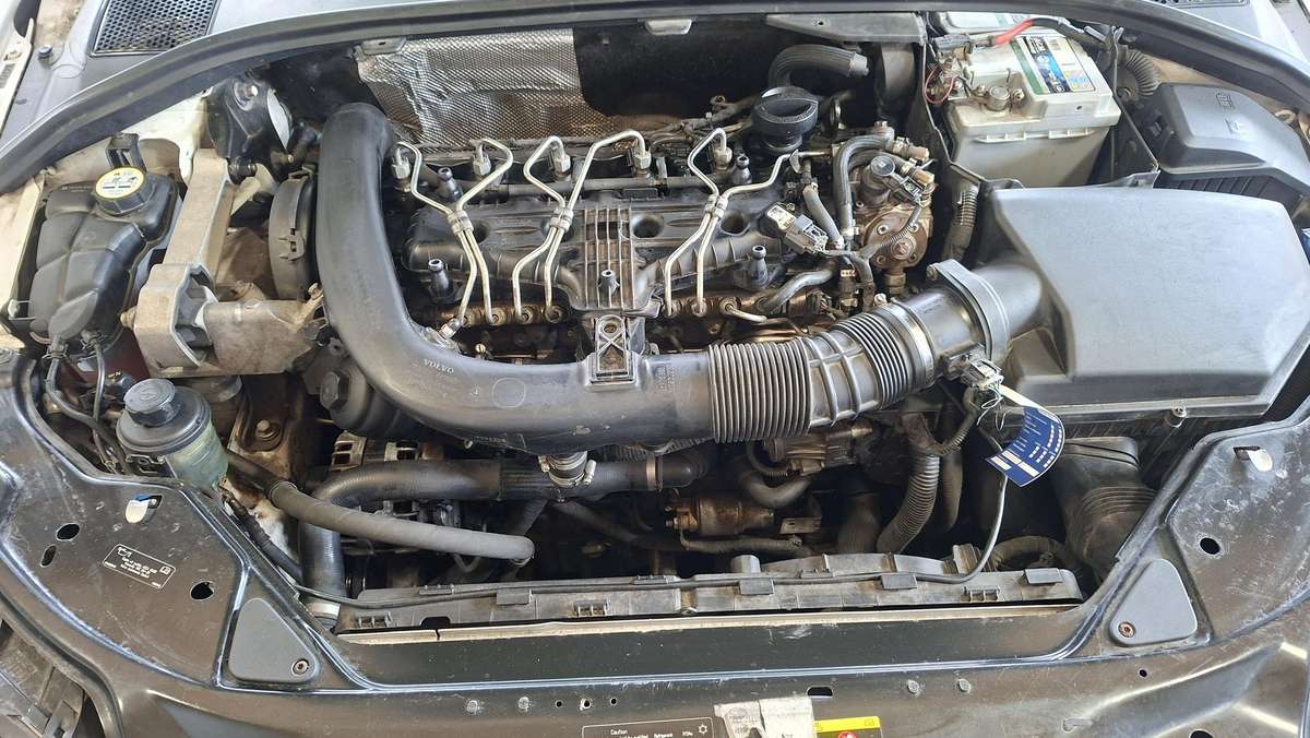 Volvo S80, 2.0 l., Седан
