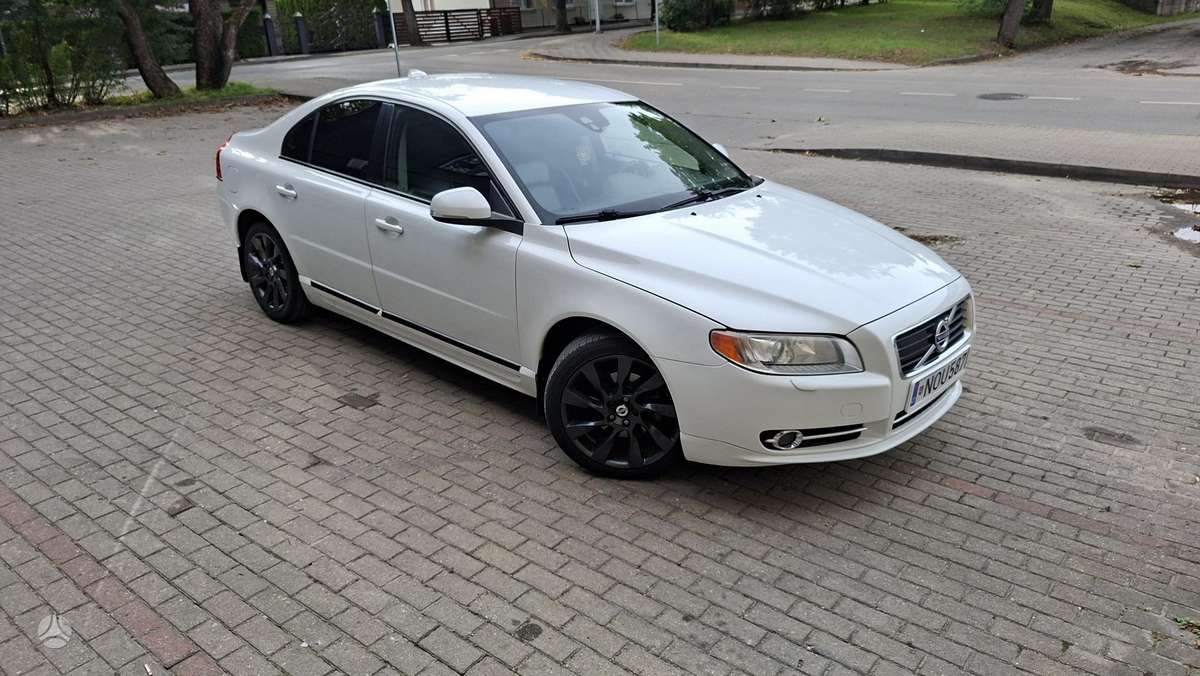 Volvo S80, 2.0 l., Седан