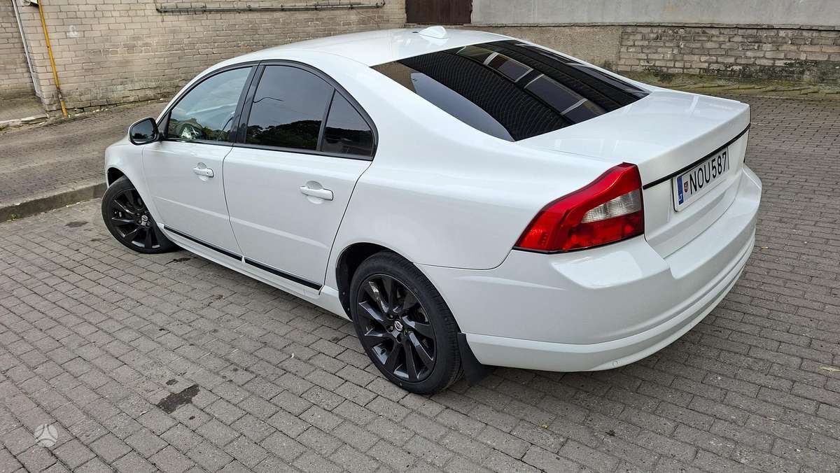 Volvo S80, 2.0 l., Седан