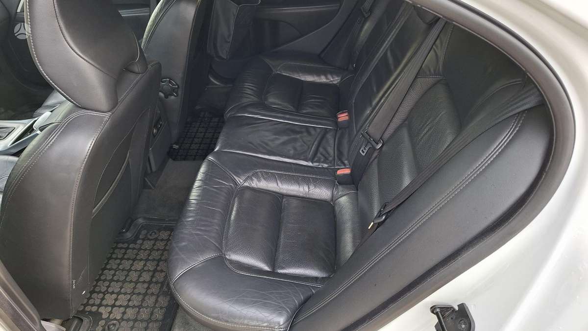 Volvo S80, 2.0 l., Седан