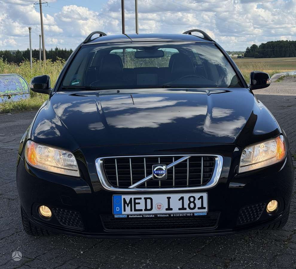 Volvo V70, 2.0 l., Универсал