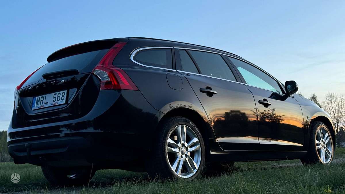Volvo V60, 1.6 l., universalas