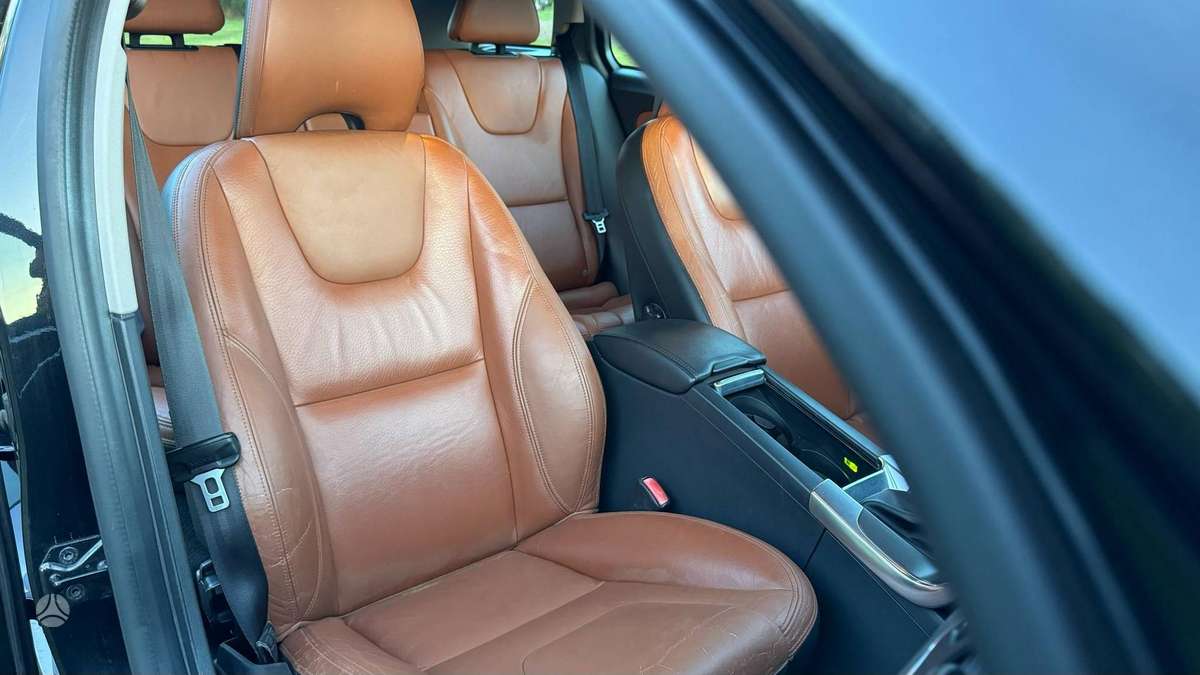 Volvo V60, 1.6 l., universalas