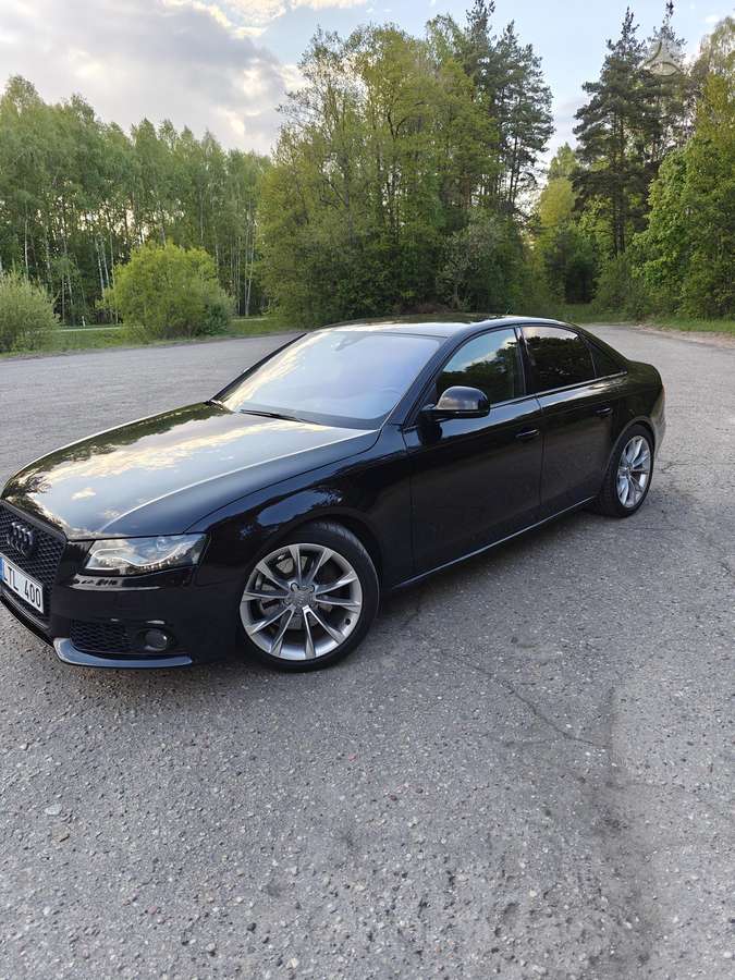 Audi A4, 3.0 l., Седан