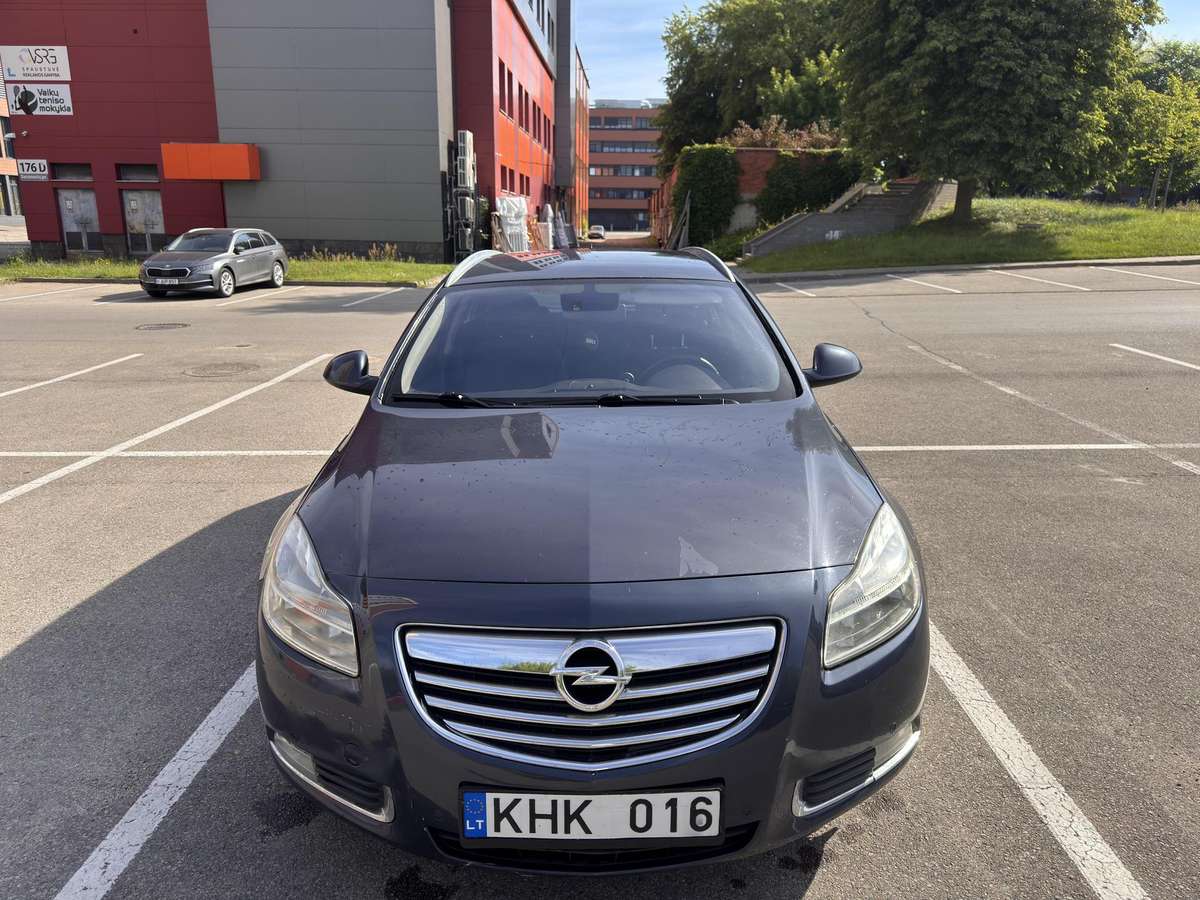Opel Insignia, 2.0 l., Универсал