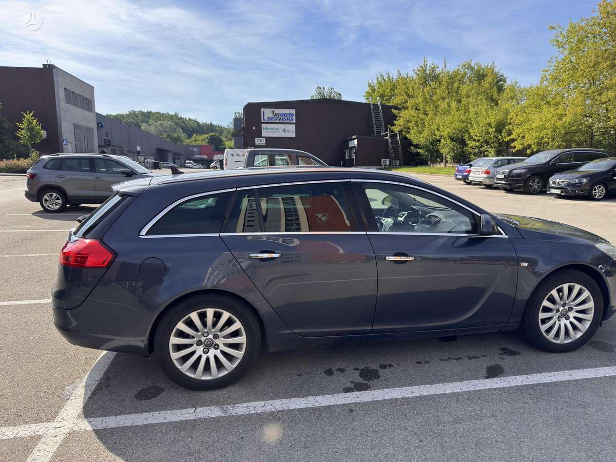 Opel Insignia, 2.0 l., Универсал