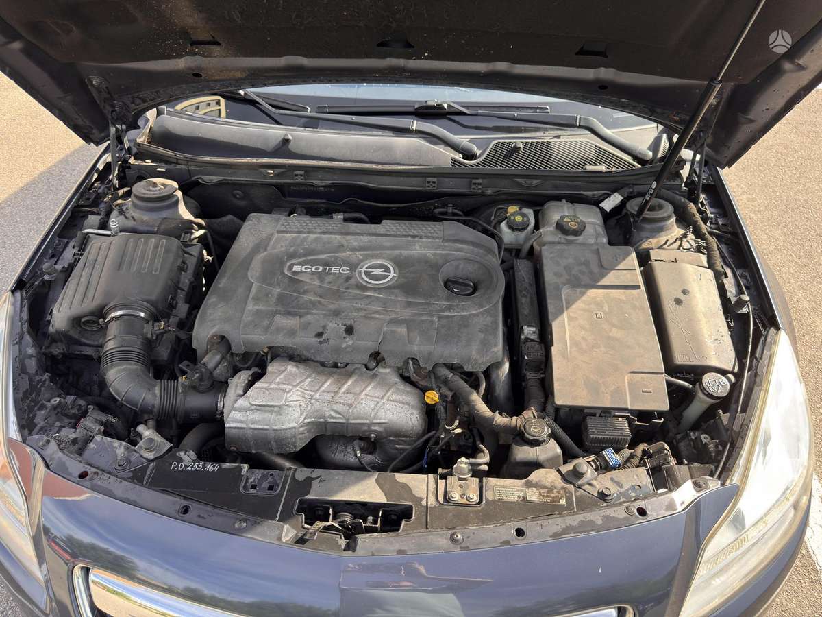 Opel Insignia, 2.0 l., Универсал